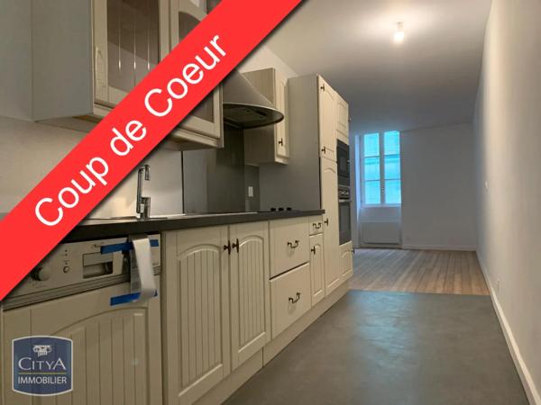 Appartement à louer 1 pièce 46.46m² Mâcon (71000)