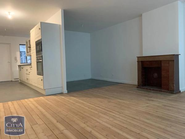 Appartement à louer 1 pièce 46.46m² Mâcon (71000)