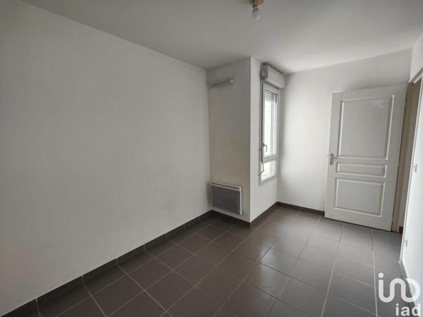 Location appartement 3 pièces 50 m² Marseille 3