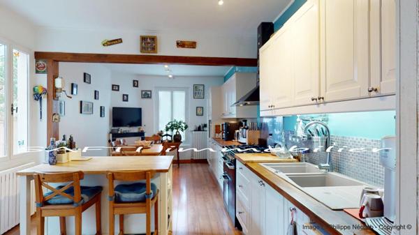 Mantes -la-Jolie - Quartier Gassicourt - Maison 101m2 avec 3 chambres et jardin