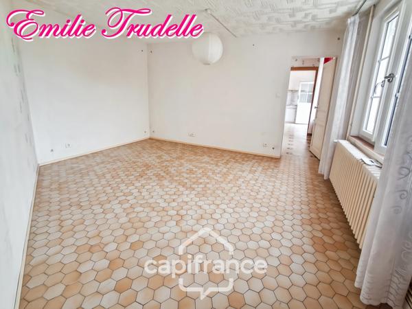 Maison à vendre plain-pied 3 pièces CHAHAIGNES (72) avec jardin arboré et grand garage