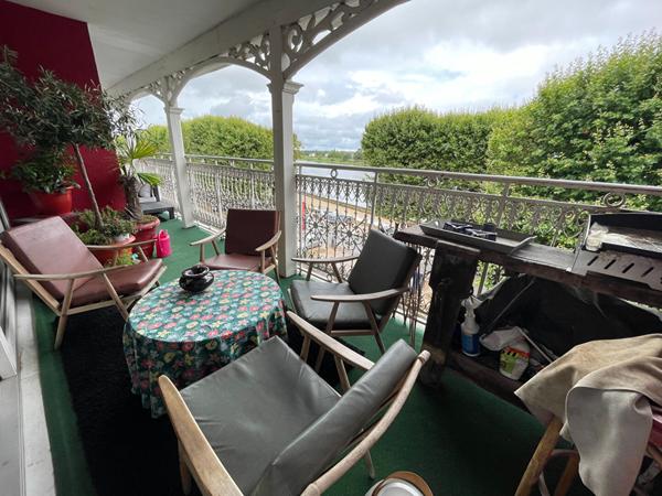 BLOIS CENTRE VILLE SUR LES QUAIS AVEC VUE SUR LOIRE : Appartement Blois 7 pièce(s) 164 m2