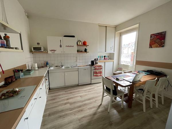 BLOIS CENTRE VILLE SUR LES QUAIS AVEC VUE SUR LOIRE : Appartement Blois 7 pièce(s) 164 m2