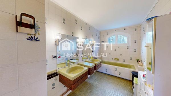 Maison 210 m² – 6 ch – parc env. 2 500 m²