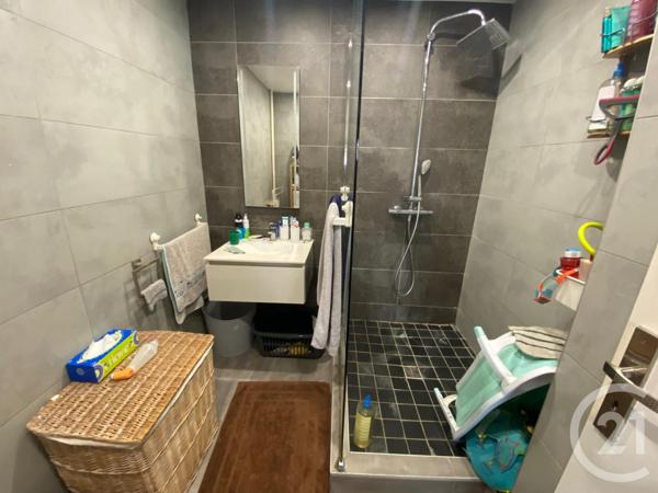 Appartement F4 à vendre  4 pièces - 80 m2 MELUN - 77