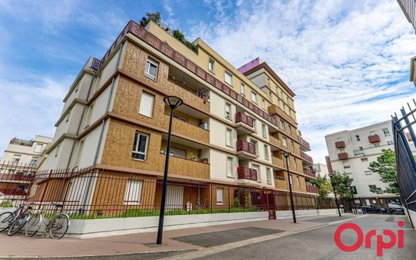 Appartement à vendre    3 pièces • 59,42 m2 Aubervilliers