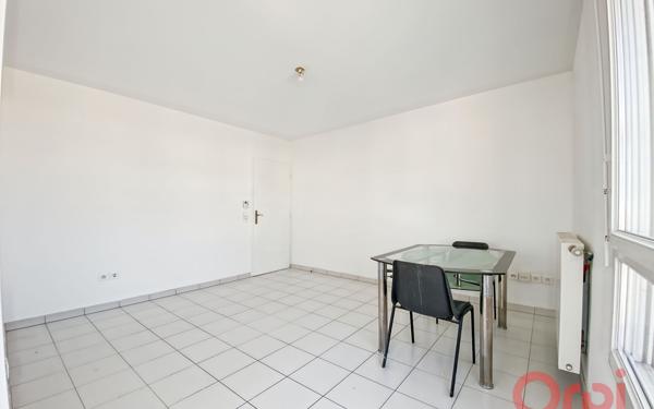Appartement à vendre    3 pièces • 59,42 m2 Aubervilliers
