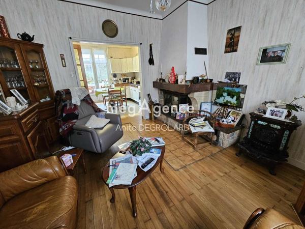 Maison à LA ROCHE-SUR-YON, 85000 - 6 pièces 107m²