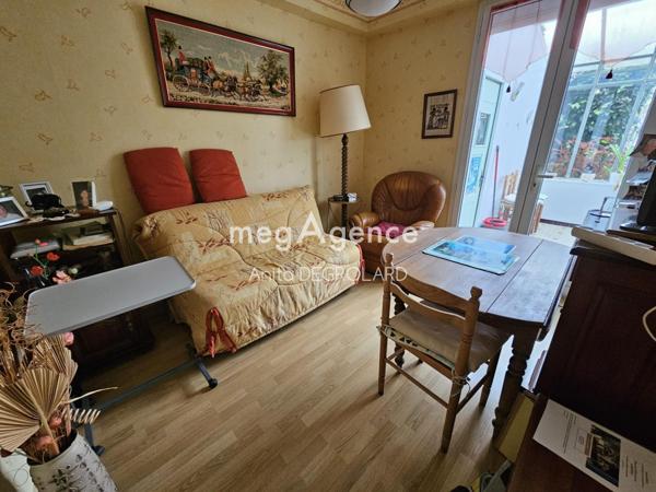 Maison à LA ROCHE-SUR-YON, 85000 - 6 pièces 107m²