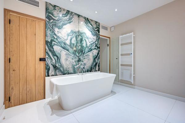 Vente Maison de luxe Saint-Rémy-de-Provence 8 Pièces 343 m²