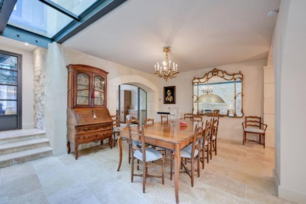 Vente Maison de luxe Saint-Rémy-de-Provence 8 Pièces 343 m²