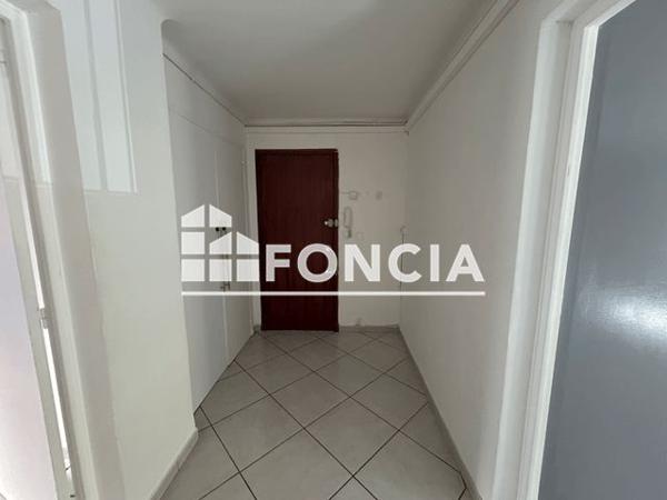 Location Appartement 3 pièces 79.8 m² - 6 RUE DES ALPES Manosque 04100