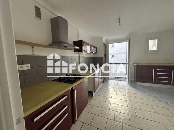 Location Appartement 3 pièces 79.8 m² - 6 RUE DES ALPES Manosque 04100