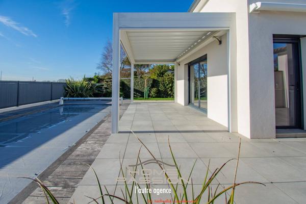 ROYAN - MAISON CONTEMPORAINE  VUE DÉGAGÉE ET PISCINE