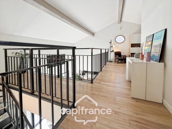 Maison à vendre 5 pièces LA GARDE (83), piscine, entièrement rénovée