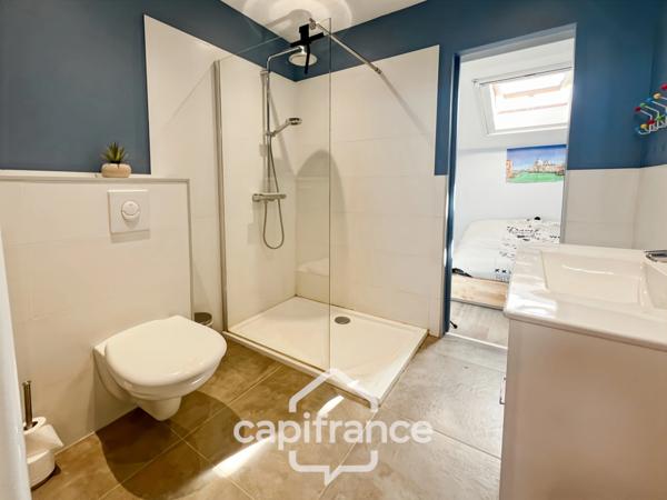 Maison à vendre 5 pièces LA GARDE (83), piscine, entièrement rénovée