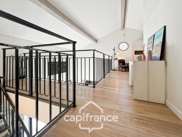 Maison à vendre 5 pièces LA GARDE (83), piscine, entièrement rénovée