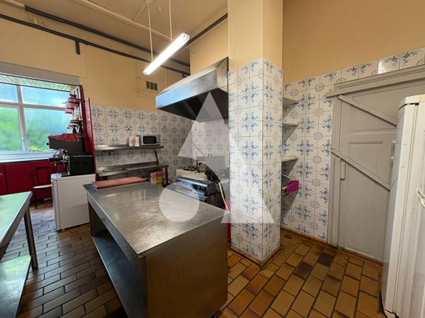 Local commercial 90 m2