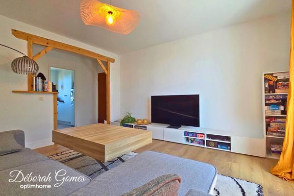 Appartement T3 lumineux au dernier étage – Billère