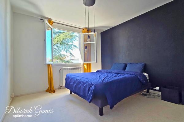 Appartement T3 lumineux au dernier étage – Billère