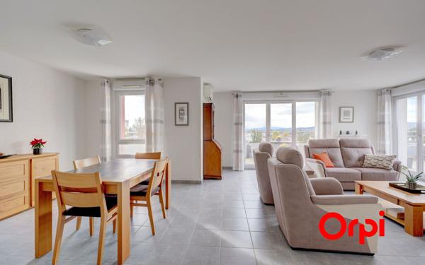 Appartement à vendre    5 pièces • 145 m2 Craponne