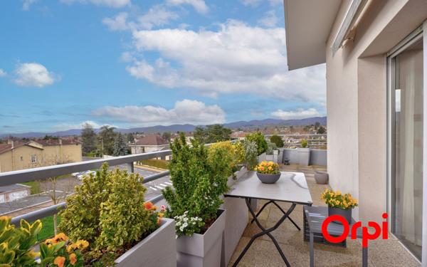 Appartement à vendre    5 pièces • 145 m2 Craponne