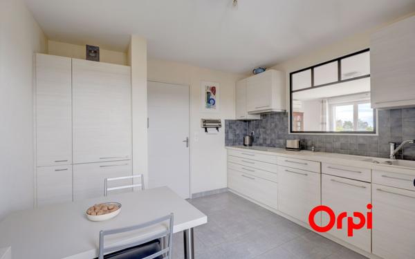 Appartement à vendre    5 pièces • 145 m2 Craponne