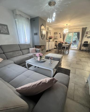 Maison 4 pièces - 104 m² Exclusivité efficity