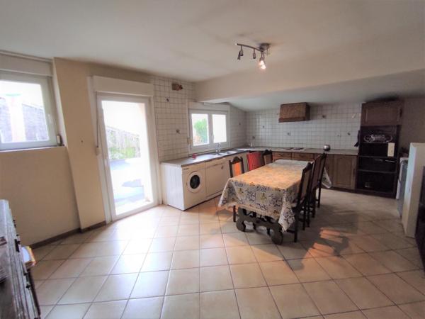 A Bertrange, immeuble de rapport, 5 appartements, idéal investisseur, proche axes A31 / A30 fort potentiel