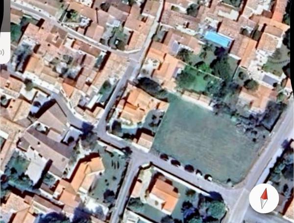 Terrain Loix 845 m2