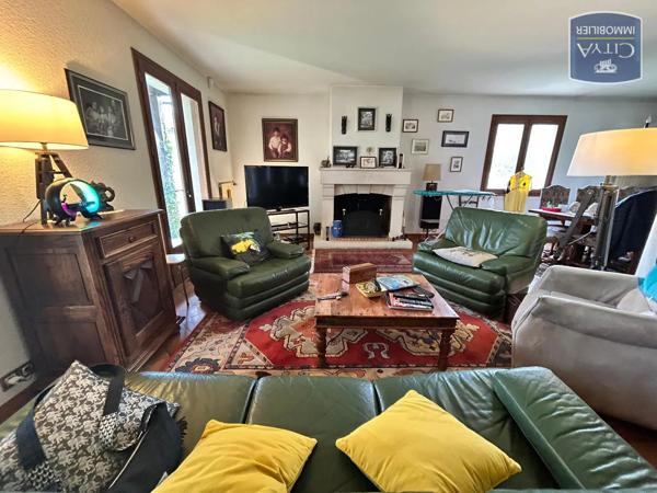 Maison à vendre 4 pièces 116m² Ruelle-sur-Touvre (16600)