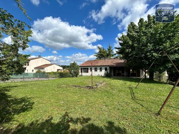 Maison à vendre 4 pièces 116m² Ruelle-sur-Touvre (16600)