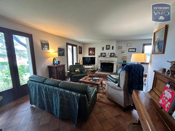 Maison à vendre 4 pièces 116m² Ruelle-sur-Touvre (16600)