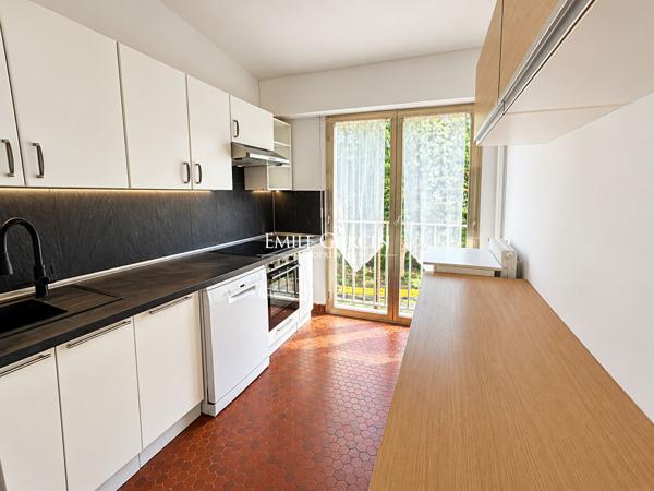 A vendre- Appartement - Versailles Grand siècle - 3 pièce(s) 72.07 m2