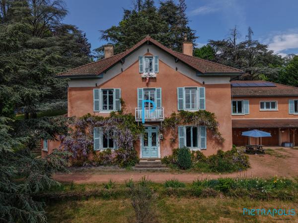 DEMEURE DE CHARME - PARC ARBORE - BEAUX VOLUMES