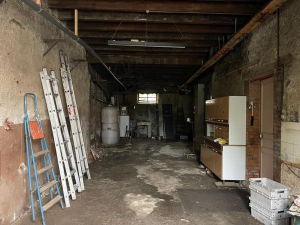 Maison / Immeuble centre ville Seissan