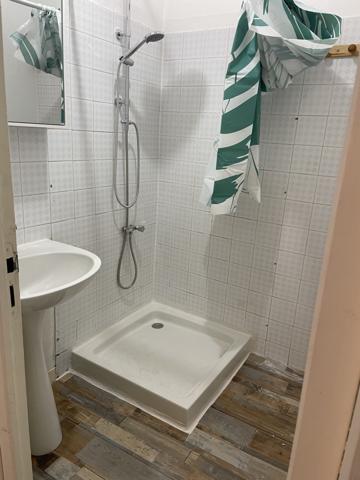 maison avec 3 appartements