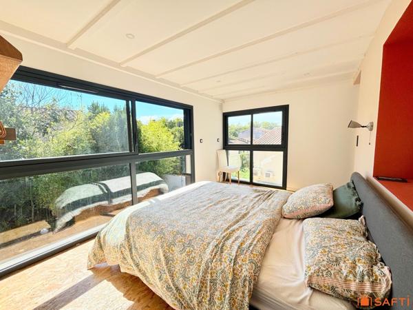 Maison 148m2, 4 chambres, piscine, garage!