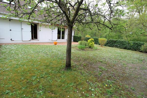 VERNEUIL SUR SEINE - LES CLAIRIERES - MAISON 136 M² - 5 CHAMBRES - TERRAIN 429 M² - TERRASSE - GARAGE - SOUS-SOL TOTAL -