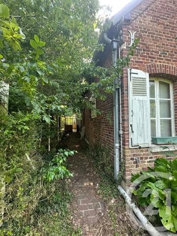 Maison à vendre  5 pièces - 124,22 m 2   MONTDIDIER  - 80