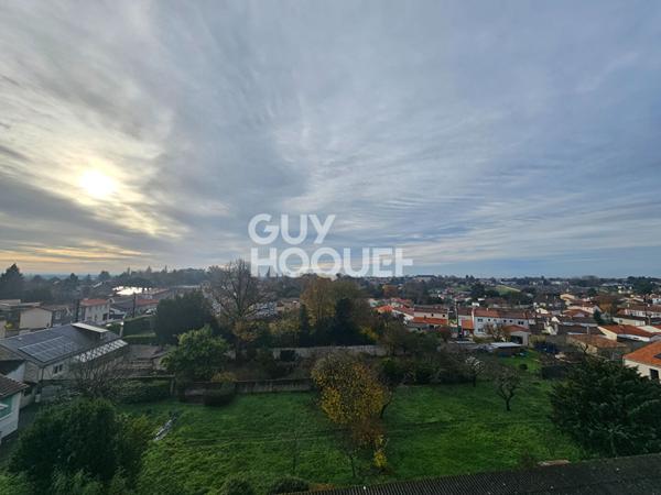 Appartement Fontenay Le Comte 3 pièce(s) 48.4 m2