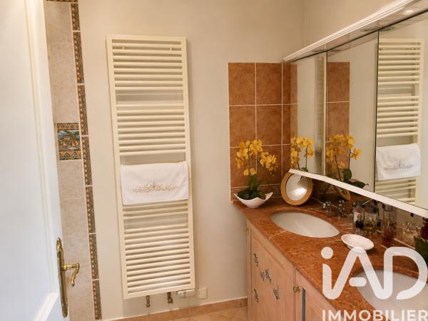 Maison à vendre 7 pièces 264,4 m² Douai