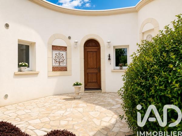 Maison à vendre 7 pièces 264,4 m² Douai