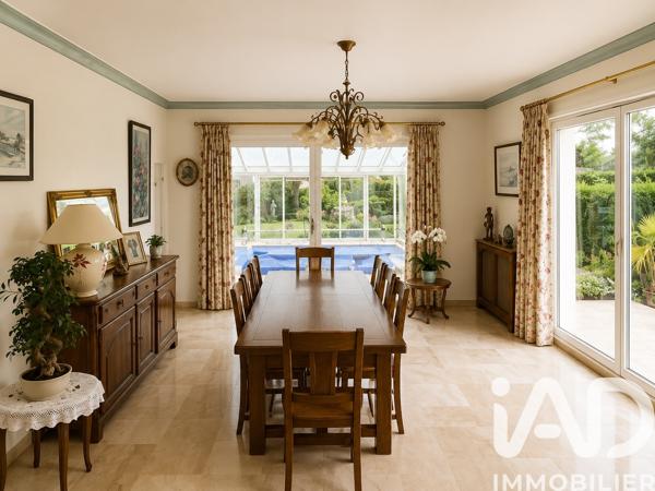 Maison à vendre 7 pièces 264,4 m² Douai