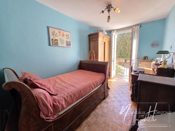 Appartement
         4 pièces
        - 89 m² Exclusivité 99 000 € *