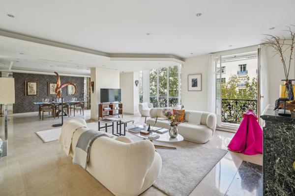 Vente Appartement de luxe Paris 7 5 Pièces 224 m²