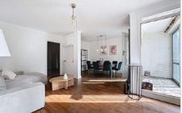 Appartement à vendre    4 pièces • 80,10 m2 Lyon 3