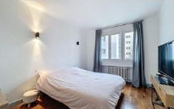 Appartement à vendre    4 pièces • 80,10 m2 Lyon 3