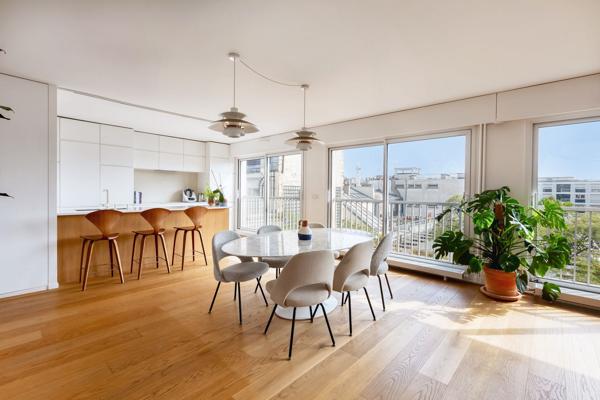 Vente Appartement de luxe Paris 6 6 Pièces 157.8 m²