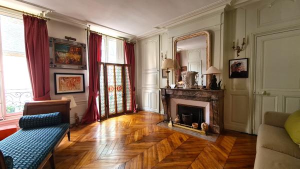 Le Mans (72000) HYPER CENTRE LE MANS MAGNIFIQUE APPARTEMENT 9 pièces